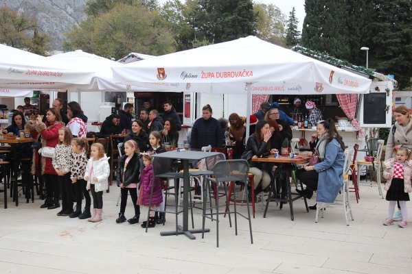 Općina ponavlja javni natječaj za zakup jedne preostale adventske kućice Adventa u Župi
