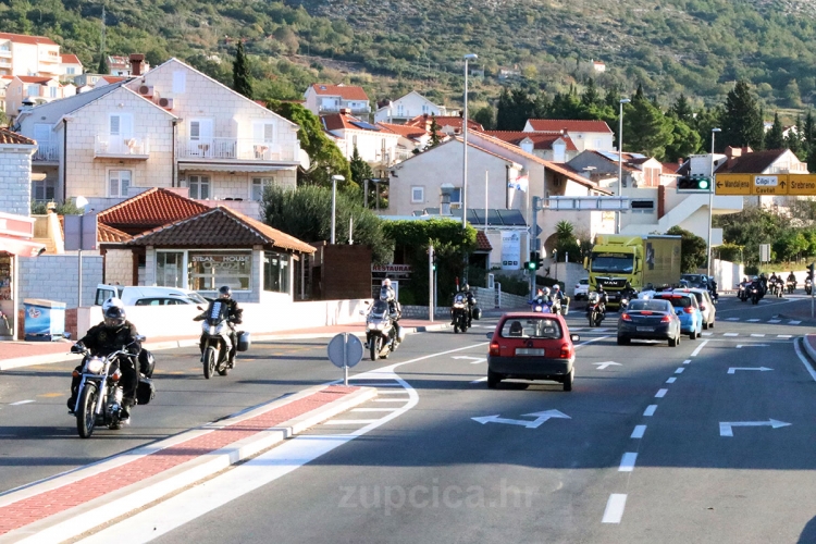 Krenula tradicionalna Karavana bikera "Zajedno u ratu, zajedno u miru" Prevlaka - Vukovar
