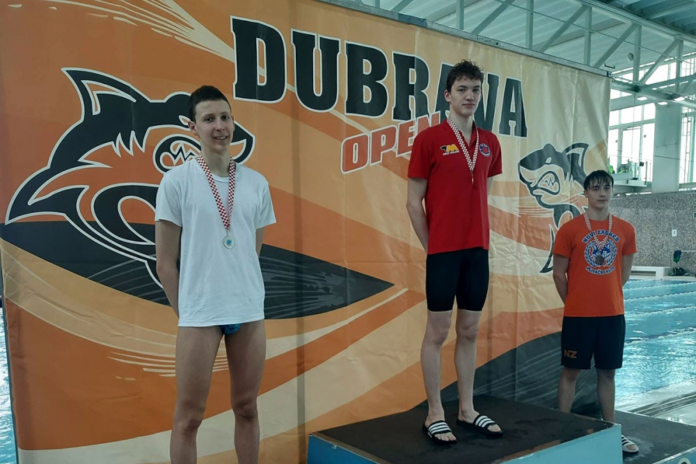 Izvrstan nastup PK Jug za koji nastupaju i mladi župski plivači na mitingu "Dubrava" u Zagrebu