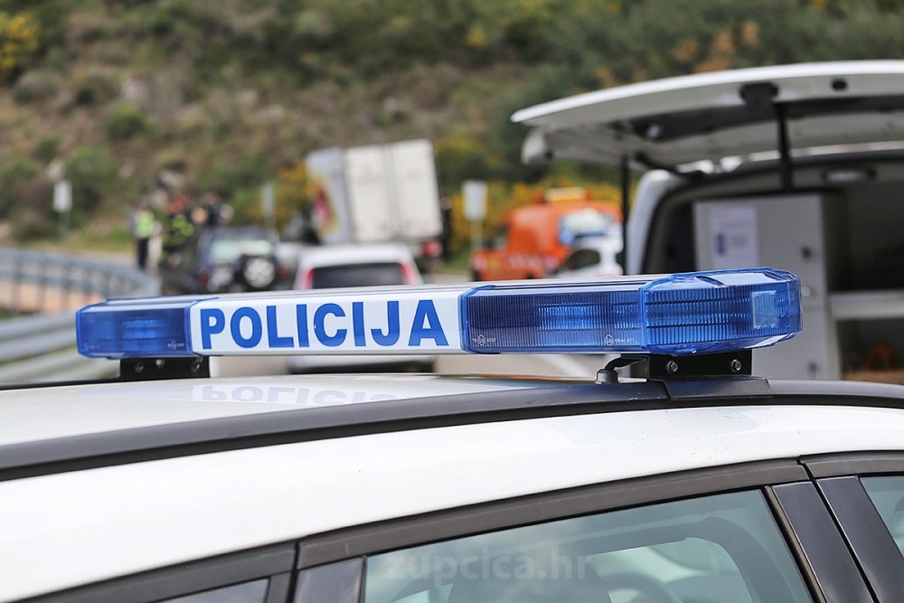 Prometna policija organizira javnu tribinu na temu stradavanja mladih u prometu