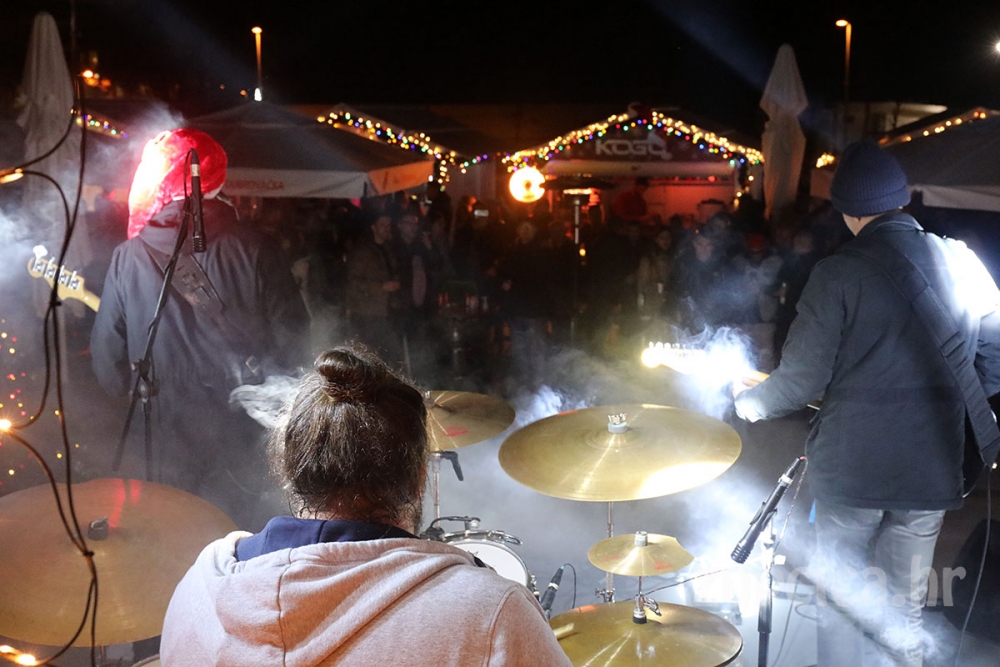 Poznati su zakupci &scaron;est kućica za Advent u Župi - Na javni poziv stiglo sedam ponuda