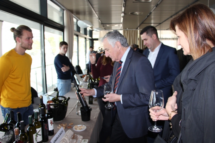 Ususret festivalu FestiWine; Uspje&scaron;no održan poslovni susret vinara i ugostitelja B2B