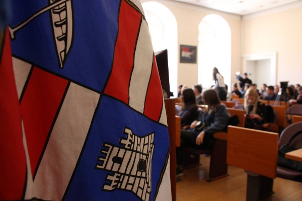 Županija isplatila doznake Domovima za starije, Centrima za socijalnu skrb i stipendistima