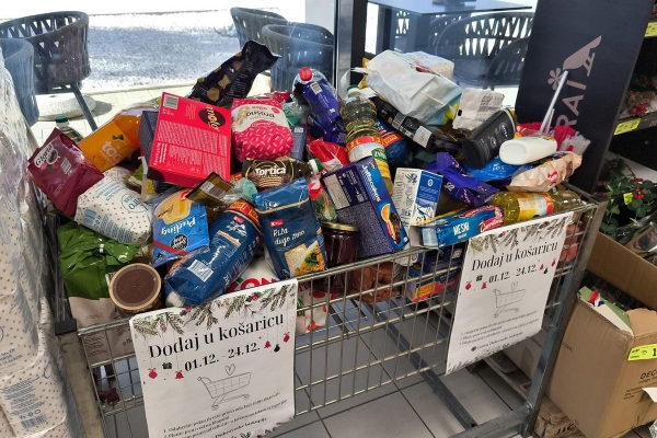 U Caritasovoj adventskoj akciji &ldquo;Dodaj u ko&scaron;aricu&rdquo; prikupljeno 4030 proizvoda