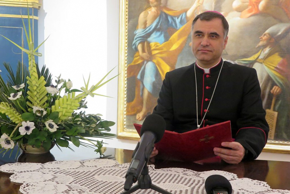 Poruka biskupa Glasnovića za Uskrs: Mir vama! Sretan Uskrs!