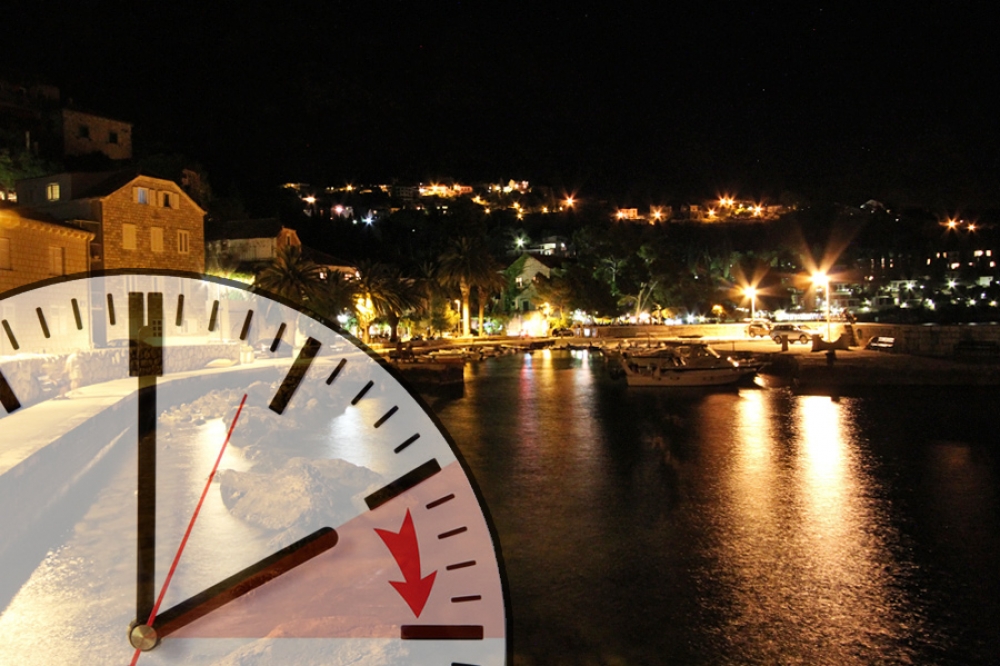 Ne zaboravite pomaknuti sat, noćas u počinje ljetno računanje vremena