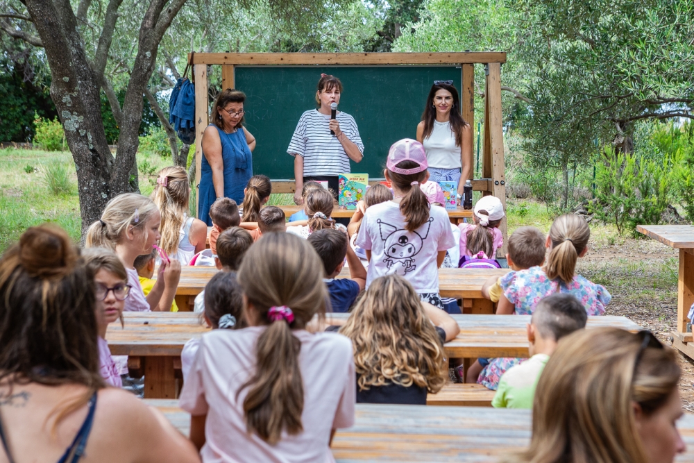 U svijetu priča na Lokrumu; Posljednje Knjige pod stablima u dru&scaron;tvu s književnicom Sanjom Polak (FOTO)