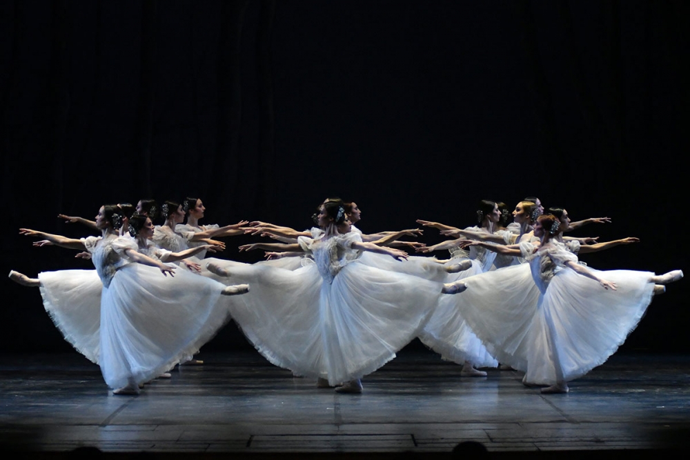 Ljetne igre; Baletna poslastica Giselle ove nedjelje i ponedjeljka na taraci tvrđave Reevelin