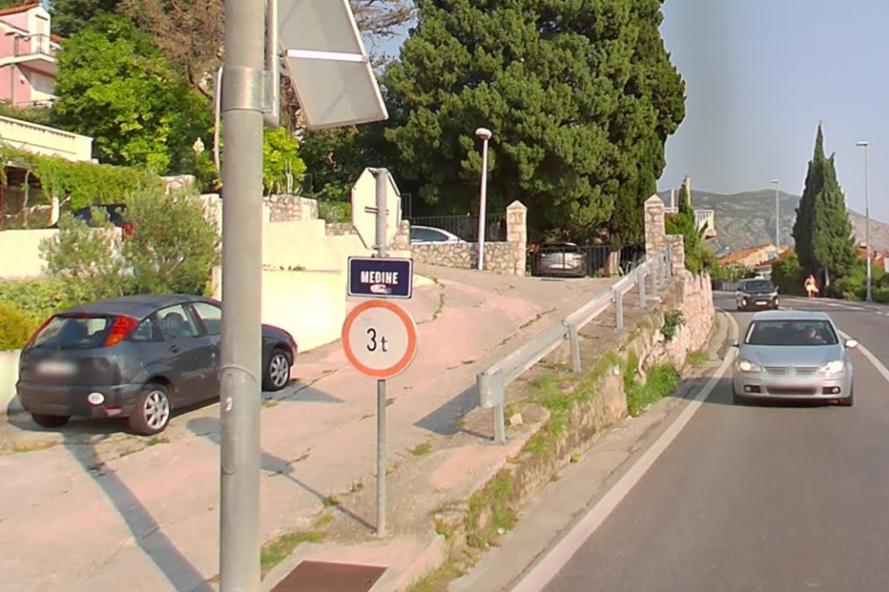 Privremena regulacija prometa; Za promet motornih vozila zatvaraju se ulice Međine i dio ulice Kupari