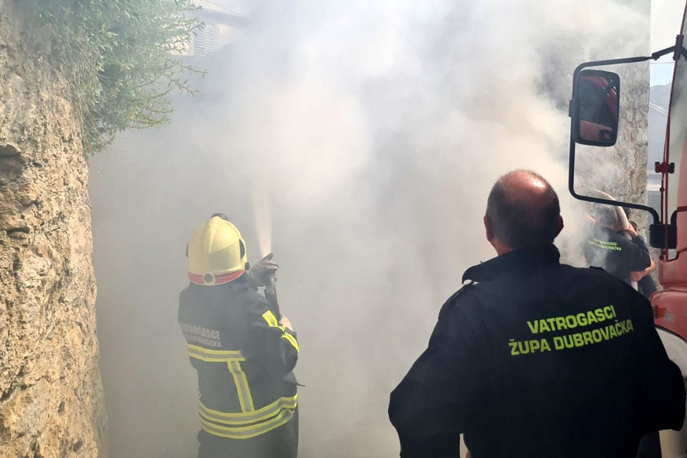 Zahvala obitelji iz Martinovića; "Brzom i uspje&scaron;nom intervencijom župskog DVD-a je spriječena daljnja &scaron;teta"