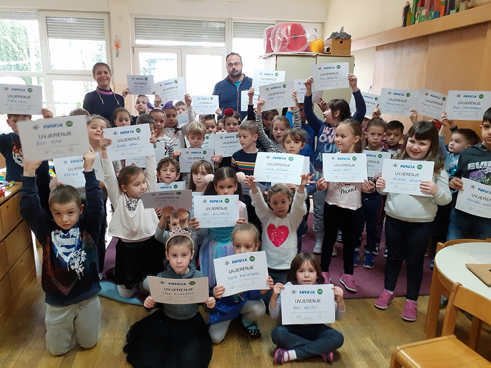 Radionice programiranja bez ekrana s Cubetto robotima u župskom Dječjem vrtiću (FOTO)