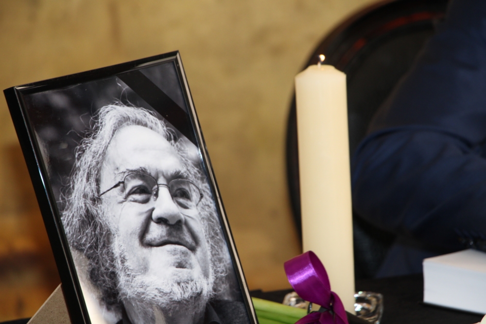 U Kazali&scaron;tu Marina Držića održana komemoracija za akademika Luka Paljetka