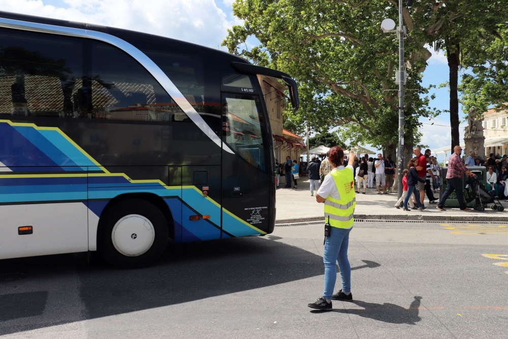 Grad nabavlja opremu za uspostavljanje zone zagu&scaron;enja prometa oko povijesne jezgre