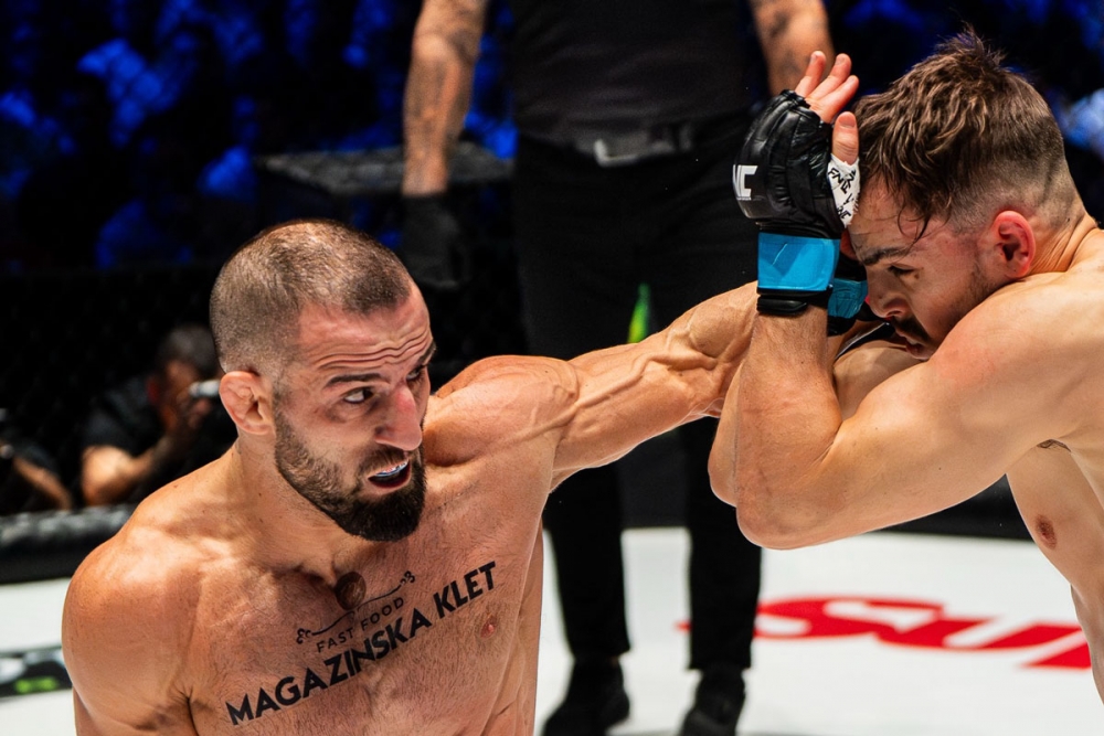 Antun Račić večeras na FNC-u u Varaždinu nokautom slavio protiv Izraelca Itay Tratnera