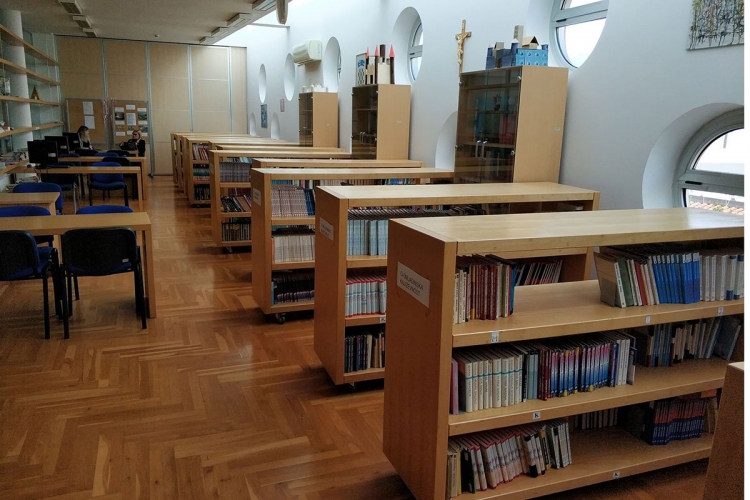 Župska nezavisna lista Pametnom dosta donirala knjige lektire &scaron;kolskoj knjižnici