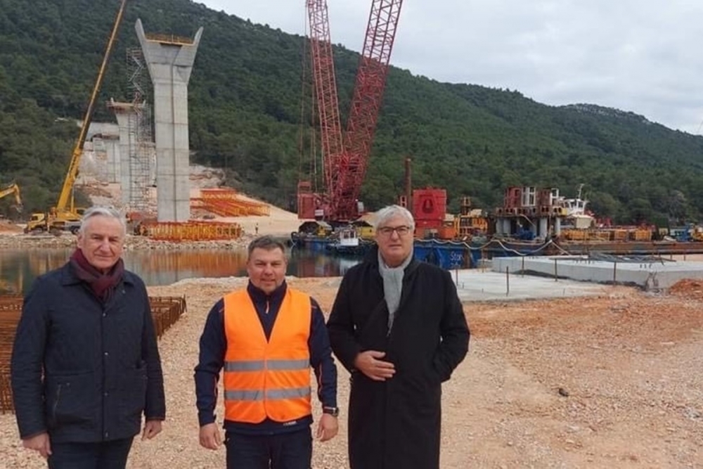 Radovi na Stonskoj obilaznici odlično napreduju, župan Dobroslavić i načelnik Antunica obi&scaron;li gradili&scaron;te