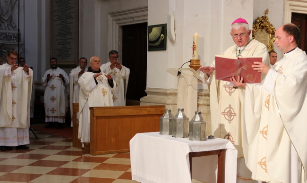 Misa posvete ulja u katedrali: "Budemo li prepoznatljivi po ljubavi, i Krist će biti prepoznatljiv u nama"