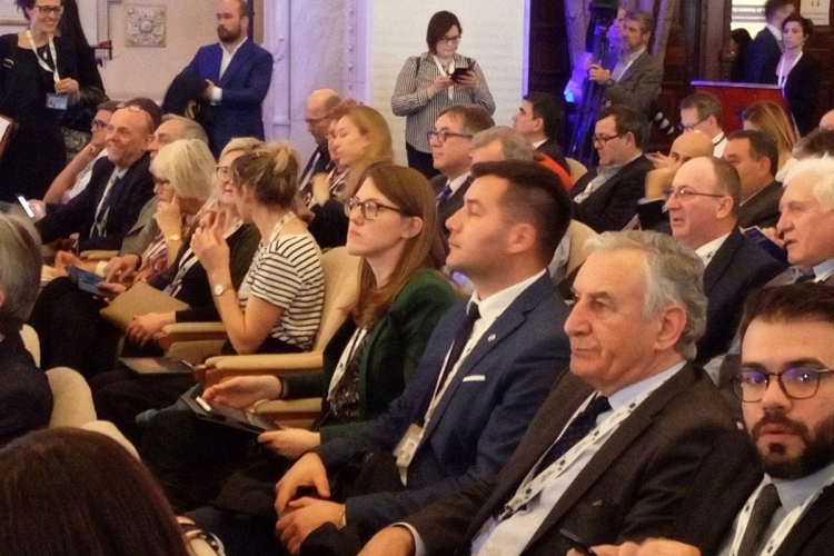 Župan Nikola Dobroslavić prisustvuje Europskom summitu regija i gradova u Bukure&scaron;tu