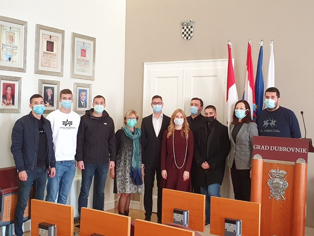 Održana konstituirajuća sjednica Savjeta mladih županije za predsjednika izabran Marijo Rajić