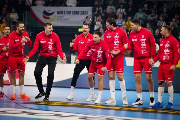 Kakav sportski dan; Nakon vaterpolista briljirali i rukometa&scaron;i, "pregazili" &Scaron;panjolce na startu Eura