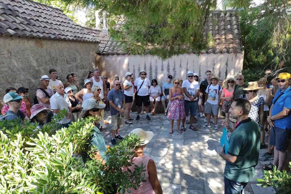 Na taraci iza crkve svetog Roka sutra počinje program "Dark Times - Bright Souls"